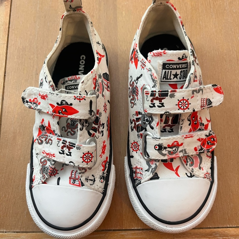 Converse Kids All Star White and Red Shoes